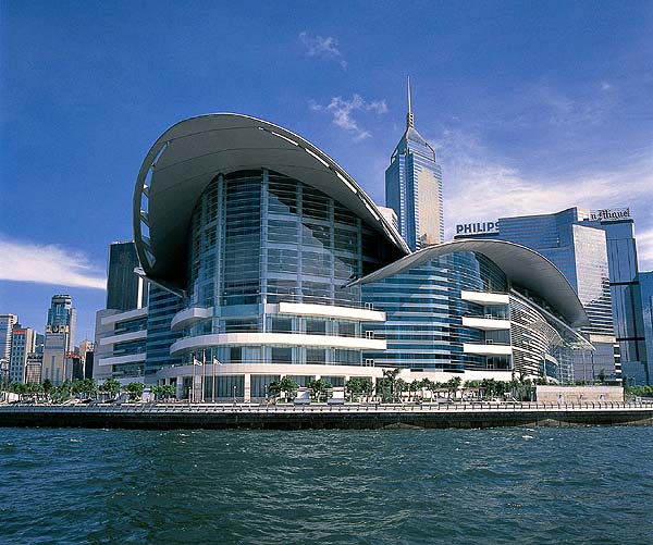 http://www.comp.hkbu.edu.hk/~ideal03/hkcec.jpg