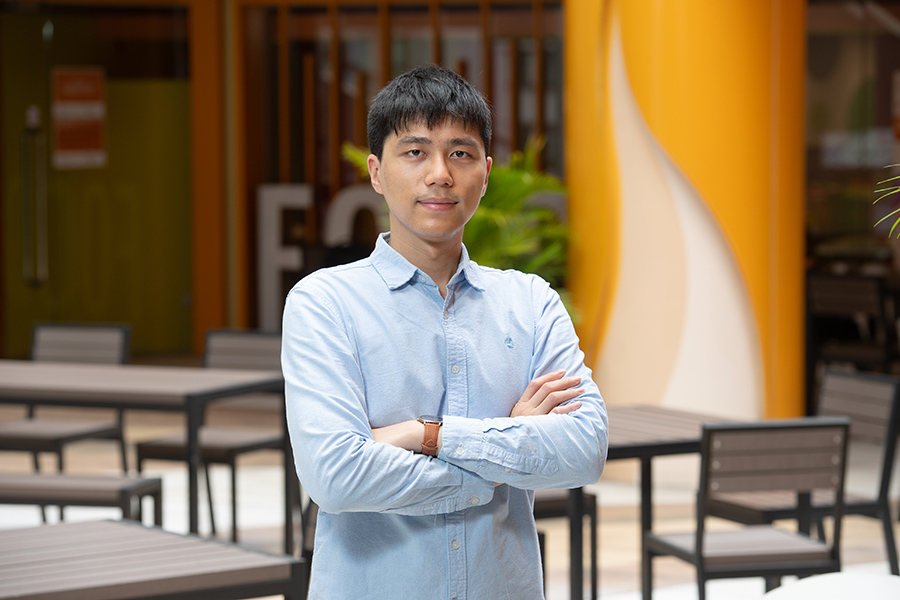 Prof. CHEN, Yifan