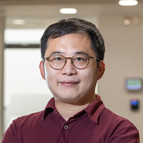 Dr. Martin CHOY